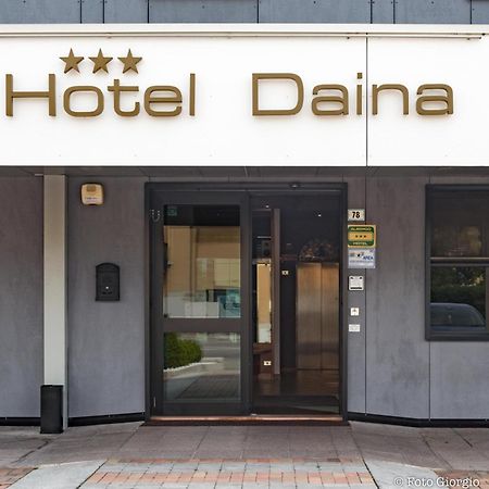 Hotel Daina Dalmine Extérieur photo